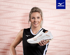 volleyball shoes for women mizuno